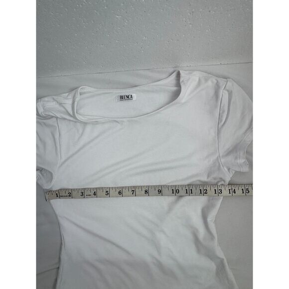 Blenca White Baby Tee Size M Crop T Shirt Top Basics Closet Staple Essential - Picture 8 of 9